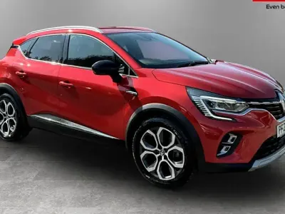 Used Renault Captur Techno 143 HP (105 kW) 2023 Red SUV