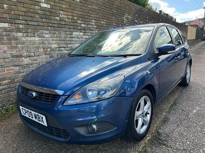Used Ford Focus Zetec 2009 Blue Hatchback