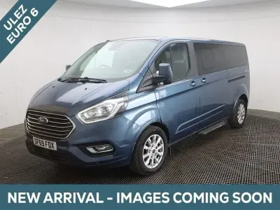 Used Ford Tourneo Custom Titanium 130 HP (95 kW) 2019 Blue Van