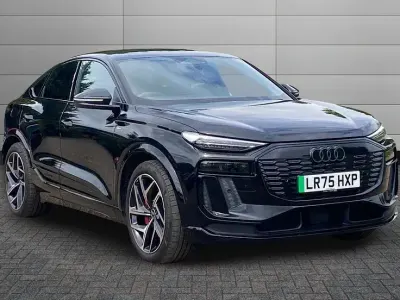 Used Audi Q6 Sportback e-tron Advanced 281 kW (383 HP) 2025 Mythos black SUV