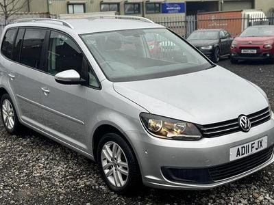 Used VW Touran SE 105 HP (77 kW) 2011 Silver MPV
