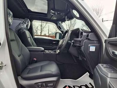 Used Toyota Land Cruiser Edition 204 HP (150 kW) 2024 White SUV