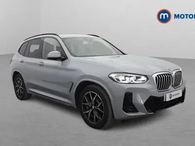 Begagnad BMW X3 M Sport 184 HK (135 kW) 2023 Grå SUV