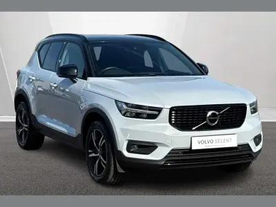 Used Volvo XC40 R-Design 194 HP (142 kW) 2021 Silver SUV