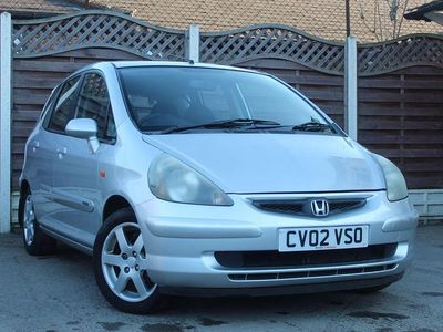 Używany Honda Jazz Sport 83 KM (61 kW) 2002 Srebrny Hatchback