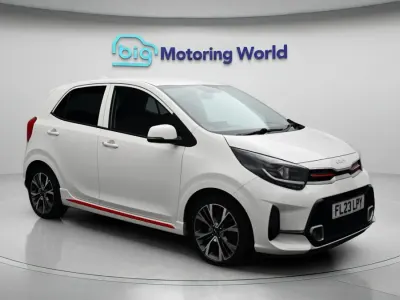Used Kia Picanto GT-Line 67 HP (49 kW) 2023 White Hatchback