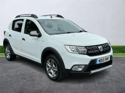 Used Dacia Sandero Essentiel 90 HP (66 kW) 2019 White Hatchback