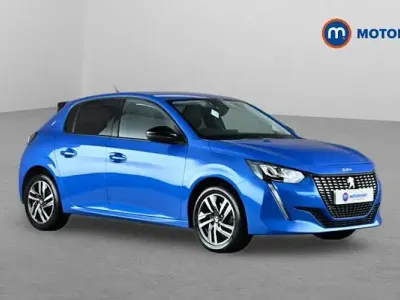 Begagnad Peugeot 208 Allure+ 131 HK (96 kW) 2023 Blå Halvkombi