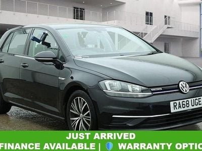 Used VW Golf VII SE 130 HP (95 kW) 2019 Black Hatchback