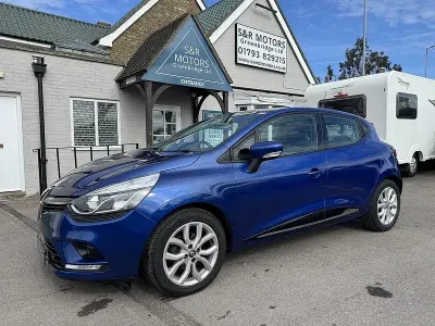 Used Renault Clio IV Dynamique 2017 Blue Hatchback