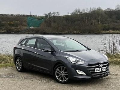 Used Hyundai i30 Premium 136 HP (100 kW) 2016 Grey Estate
