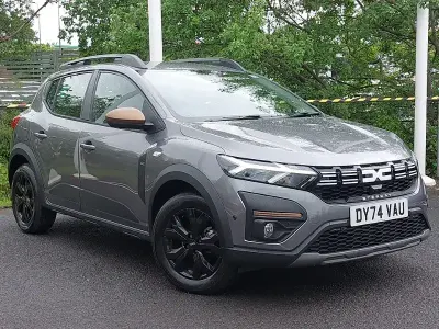Begagnad Dacia Sandero Extreme 91 HK (66 kW) 2024 Grå Halvkombi