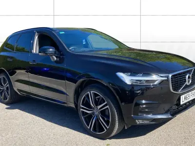 Begagnad Volvo XC60 R-Design Pro 197 HK (144 kW) 2019 Svart SUV