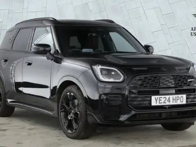 Used Mini Countryman 215 HP (158 kW) 2024 Black SUV