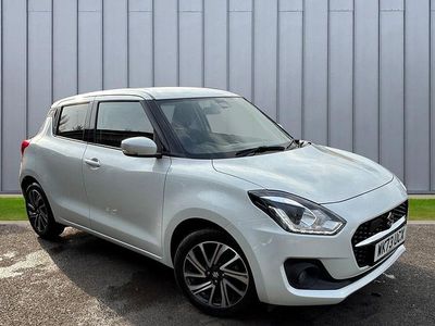 Usado Suzuki Swift SZ5 2023 Branco Citadino
