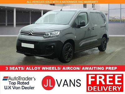 Used Citroën Berlingo 100 HP (73 kW) 2022 Grey MPV