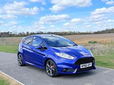 Blue Used 2016 Ford Fiesta ST Hatchback | £7,995 (Fair price)