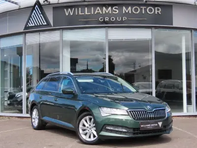 Used Skoda Superb SE Technology 120 HP (88 kW) 2019 Green Estate