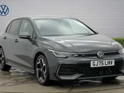 Used VW Golf VIII 150 HP (110 kW) 2025