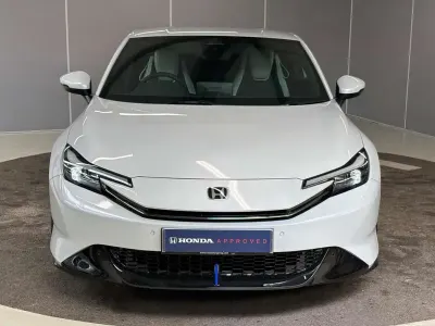 Nuevo Toyota Aygo X Sport 116 CV (85 kW) 2025 Amarillo SUV