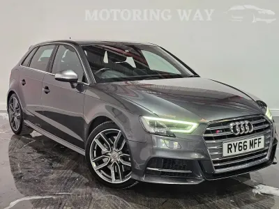 Usado Audi S3 Sportback Design 310 HP (228 kW) 2016 Cinzento Citadino