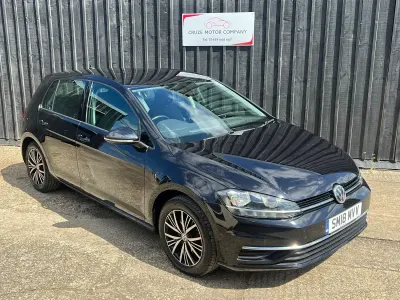 Used VW Golf VII SE 125 HP (91 kW) 2018 Black Hatchback