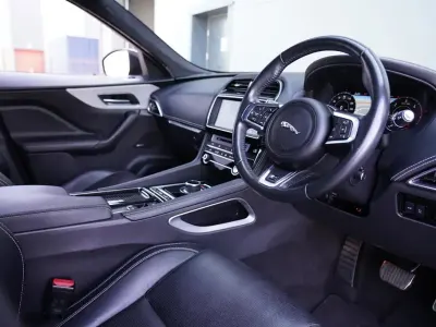 Used Jaguar F-Pace R-Sport 2019 White SUV