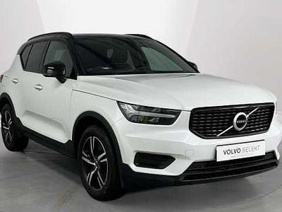 Used Volvo XC40 R-Design 194 HP (142 kW) 2022 SUV