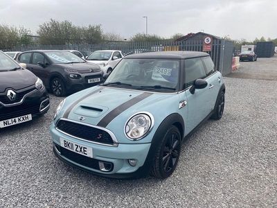 Begagnad Mini Cooper S Hatch 2011 Blå Halvkombi