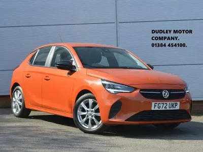 Usado Vauxhall Corsa Design Edition 100 HP (73 kW) 2022 Laranja Citadino