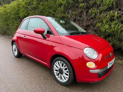 Usado Fiat 500 Lounge 69 HP (50 kW) 2014 Vermelho Citadino