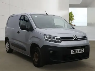 Used Citroën Berlingo 75 HP (55 kW) 2019 Grey MPV