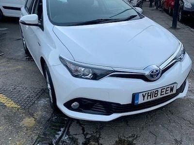 Toyota Auris Hybrid