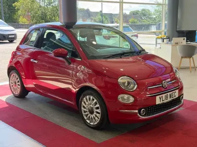 Used Fiat 500 Lounge 69 HP (50 kW) 2018 Red Hatchback