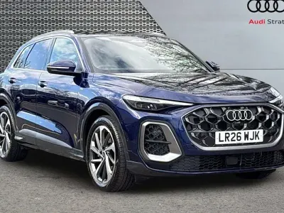 Used Audi Q5 S-Line 204 HP (150 kW) 2026 Blue SUV