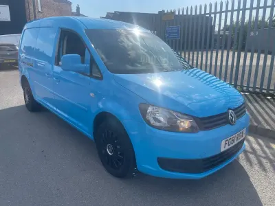 Used VW Caddy 102 HP (75 kW) 2011 Blue MPV