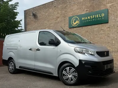 Käytetty Peugeot Expert 2019 Hopea Van