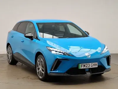 Used MG MG4 EV Trophy 149 kW (203 HP) 2023 Blue Hatchback