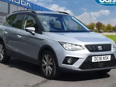 Usado Seat Arona SE Technology 116 HP (85 kW) 2018 Prateado SUV