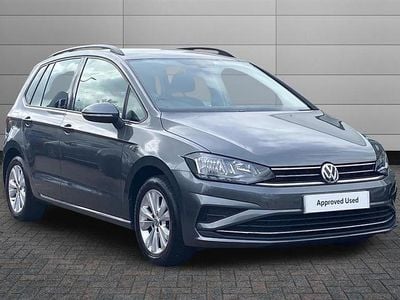 Used VW Golf VII SE 115 HP (84 kW) 2019 Indium grey Hatchback