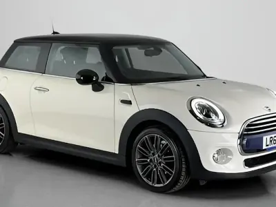 Used Mini Cooper Hatch 136 HP (100 kW) 2017 White Hatchback