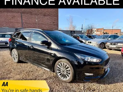 Used Ford Focus ST-Line 125 HP (91 kW) 2017 Black Estate