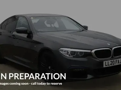 Begagnad BMW 520 M Sport 190 HK (139 kW) 2020 Grå Sedan
