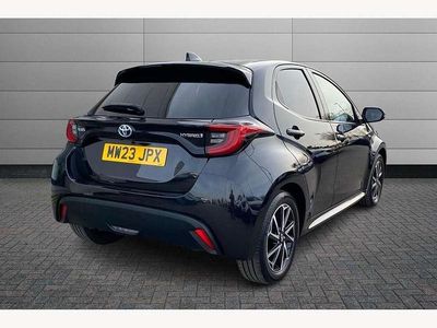 Used Toyota Yaris Hybrid Design 116 HP (85 kW) 2023 Black Hatchback