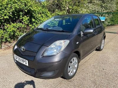 Used Toyota Yaris 2009 Grey Hatchback