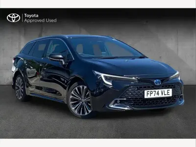 Used Toyota Corolla Design 140 HP (102 kW) 2024 Black Estate