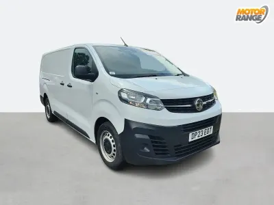 Used Vauxhall Vivaro S 100 HP (73 kW) 2023 White MPV