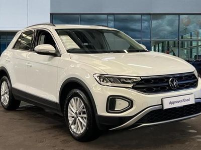 Used VW T-Roc Life 150 HP (110 kW) 2023 Pure white SUV