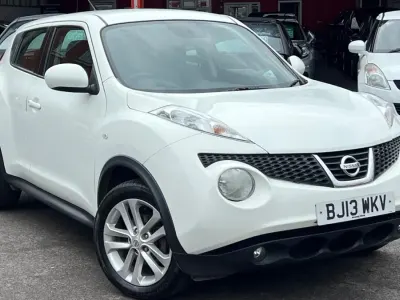 Gebraucht Nissan Juke Acenta 117 PS (86 kW) 2013 Weiß SUV