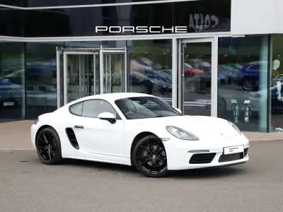 Used Porsche 718 Cayman 300 HP (220 kW) 2017 White Coupe